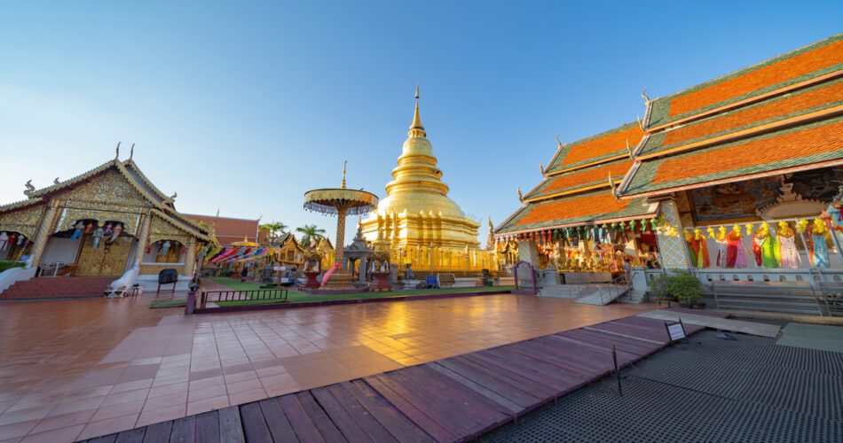 Wat Phra That Haripunchai Woramahawihan